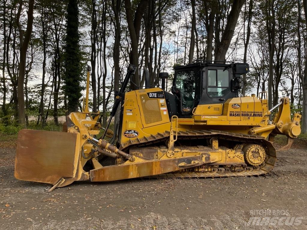 CAT D 7 E Dozere Beltegående
