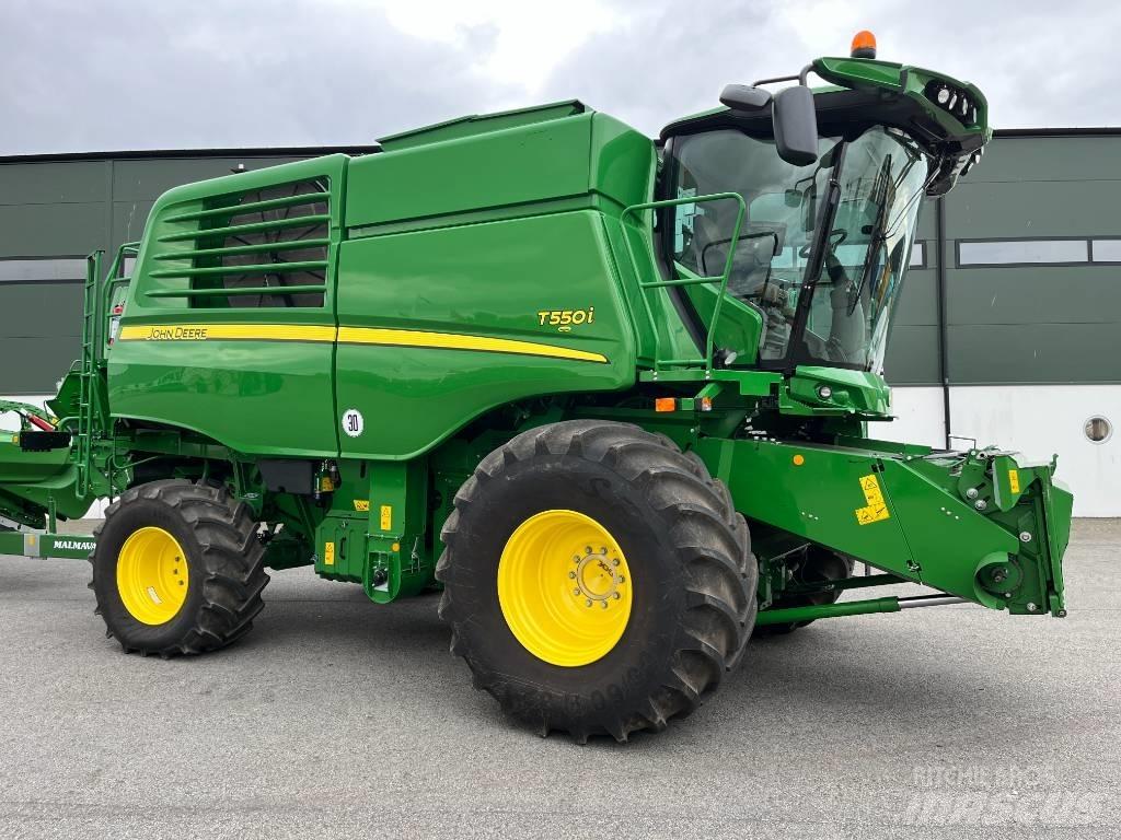 John Deere T 550 Skurtreskere