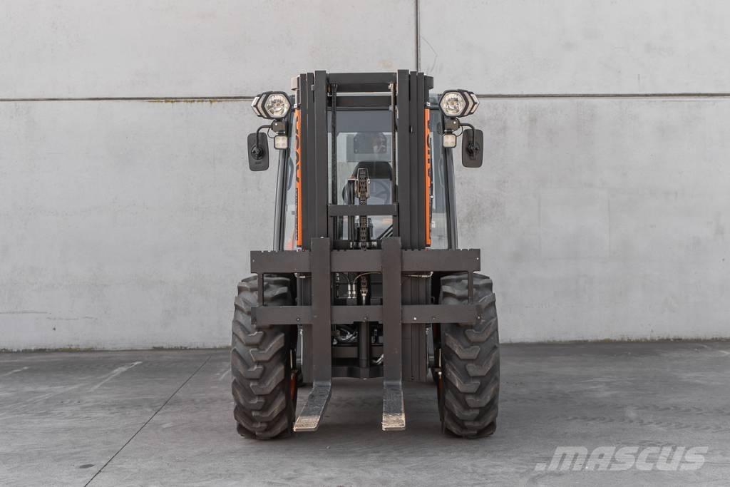 Ausa C 251 H x4 Diesel Trucker
