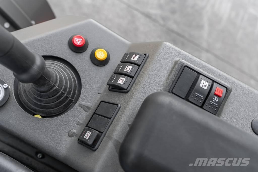 Ausa C 251 H x4 Diesel Trucker