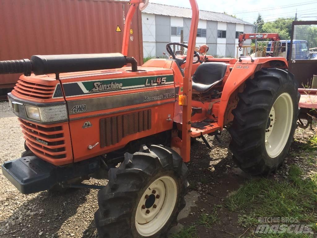 Kubota L1-45 Traktorer