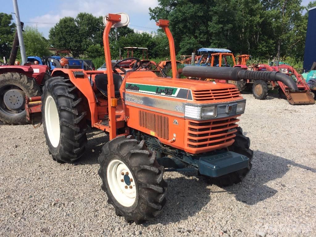 Kubota L1-45 Traktorer