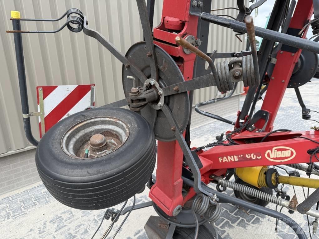 Vicon FANEX 903 Raker og høyvendere