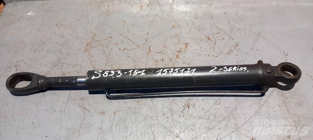 Scania 113.    1575171 Hydraulikk