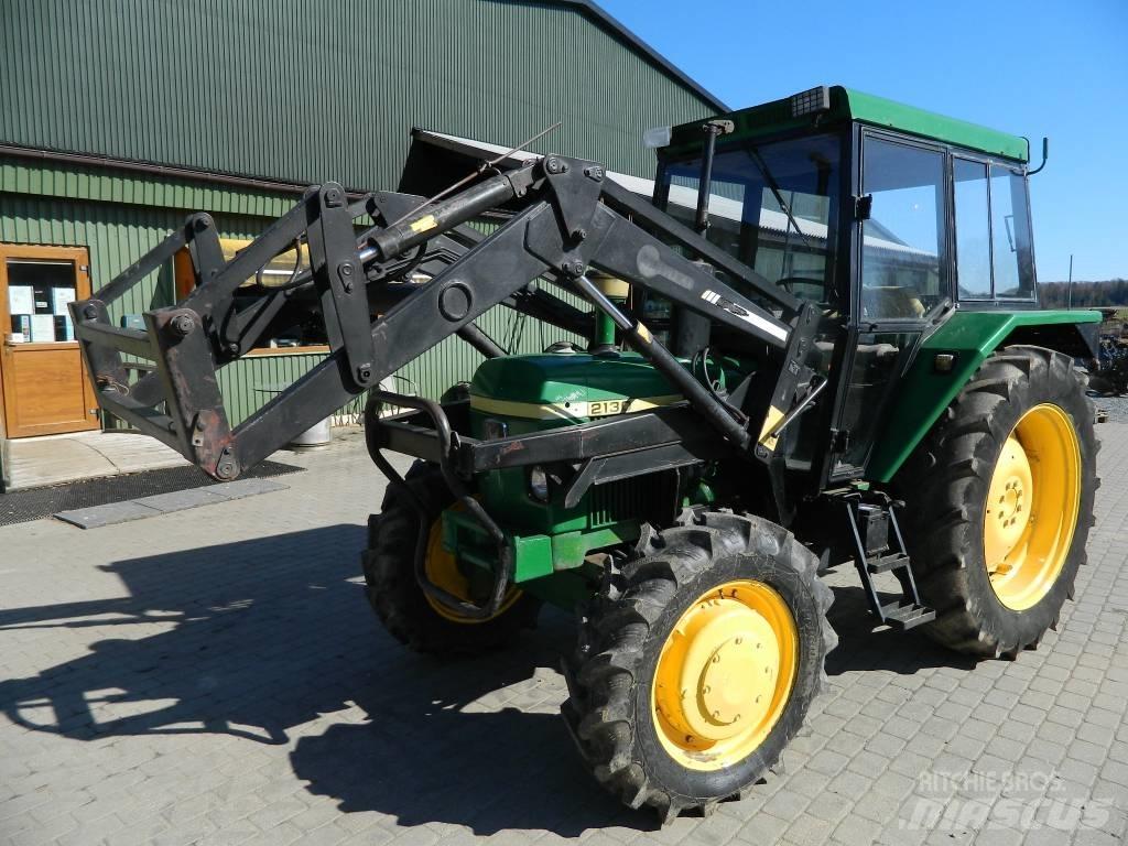 John Deere 2130 Traktorer