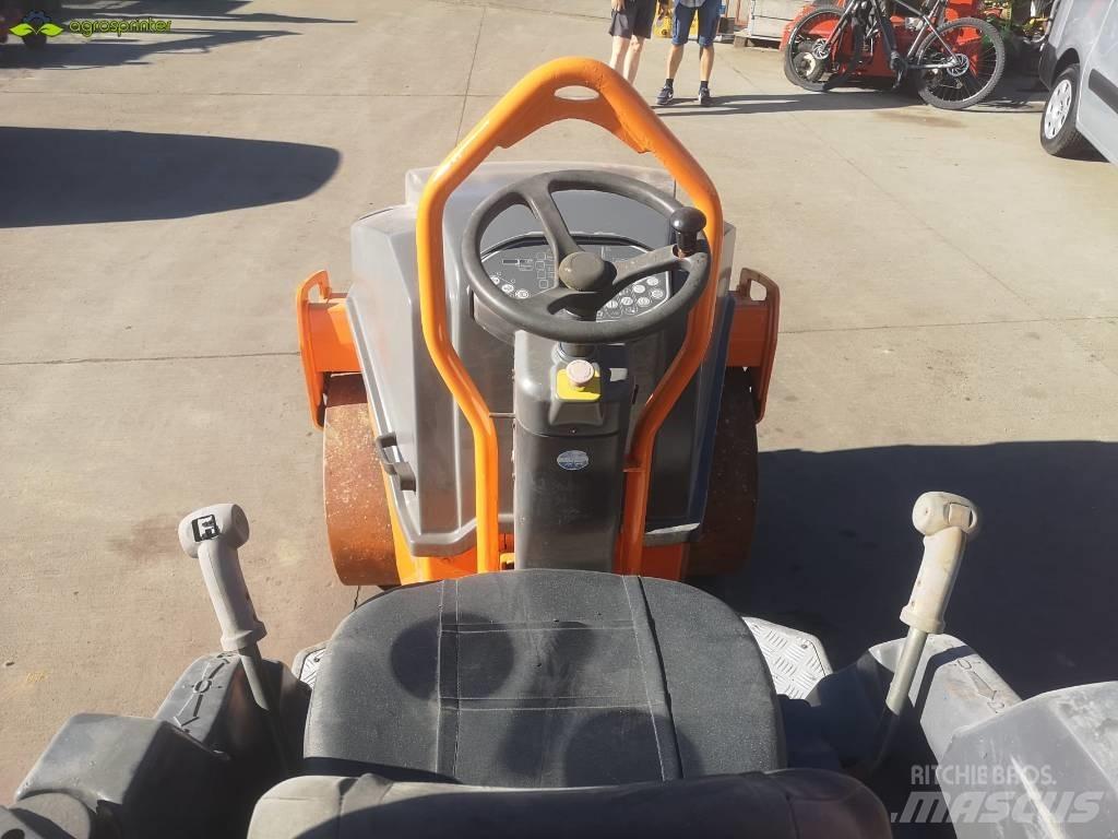 Hamm HD 12 VV Tandem Valser