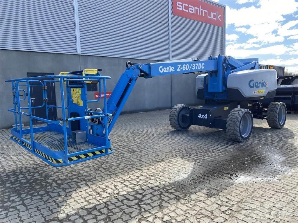 Genie Z60/37 DC Leddede bomlifter