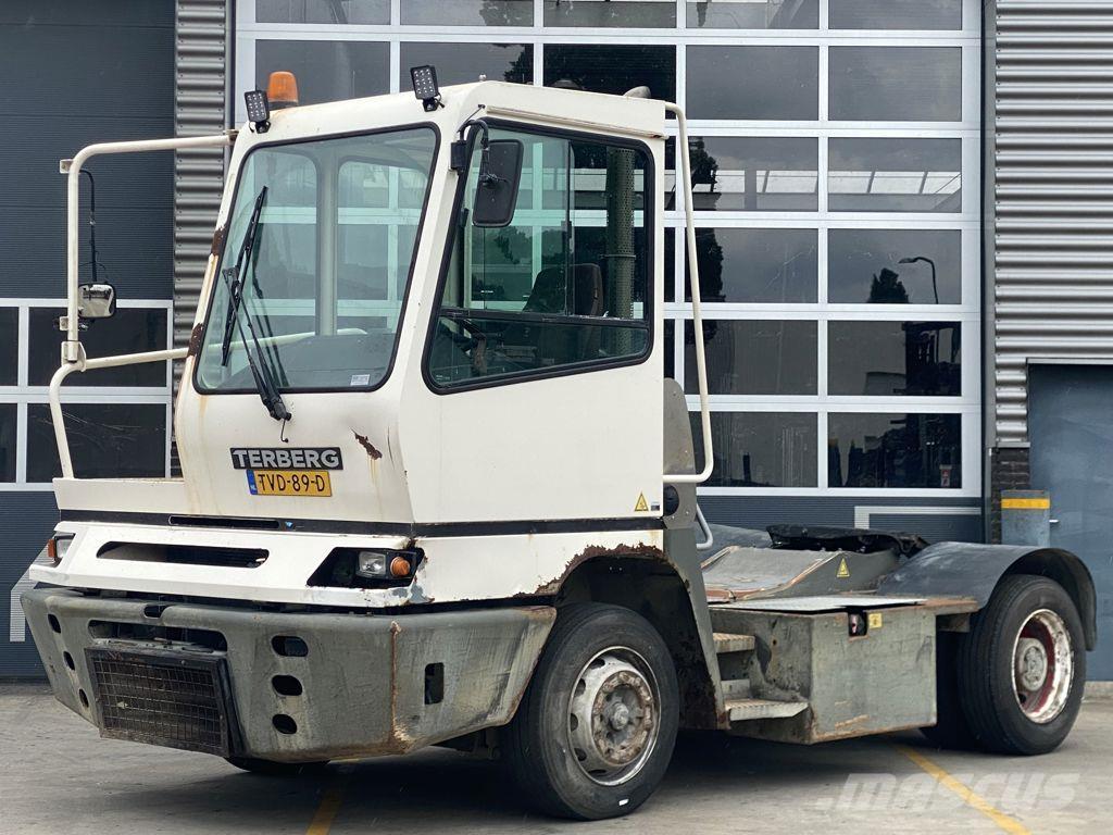 Terberg YT222 Trekkvogner