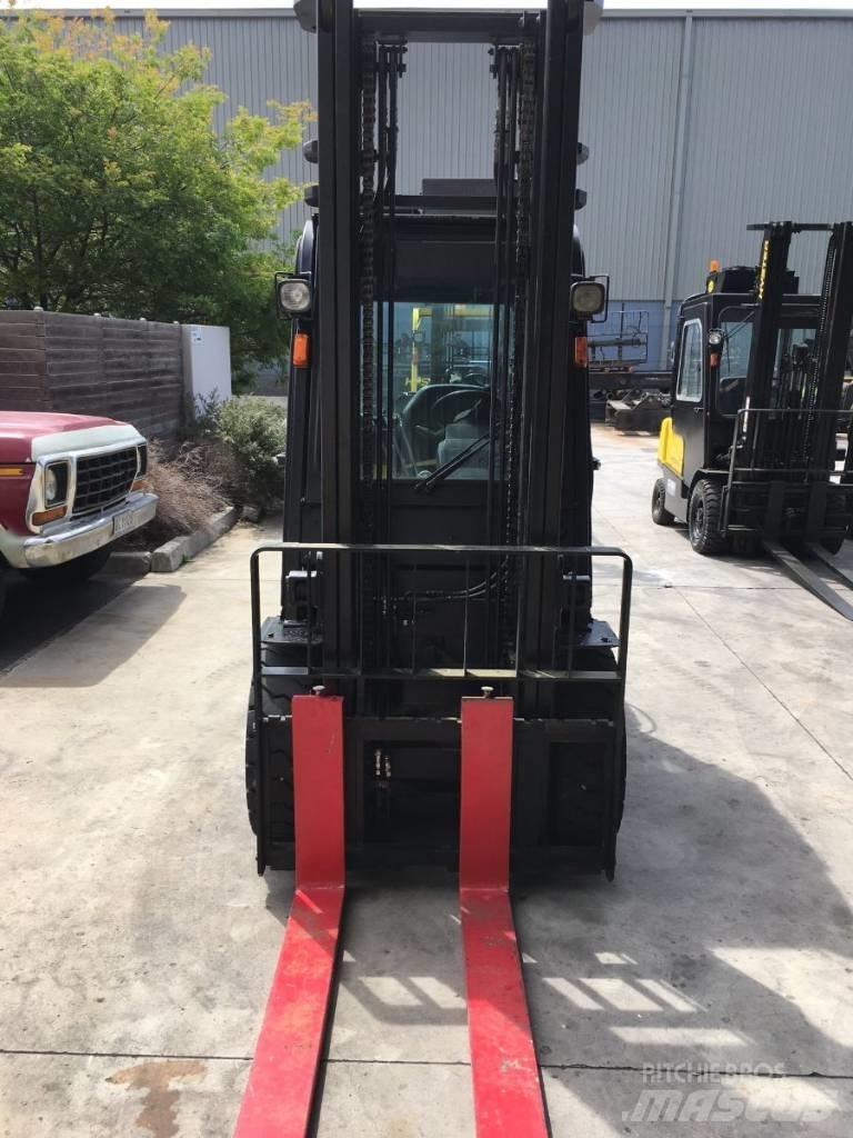 Hyster H3.0TX Propan trucker