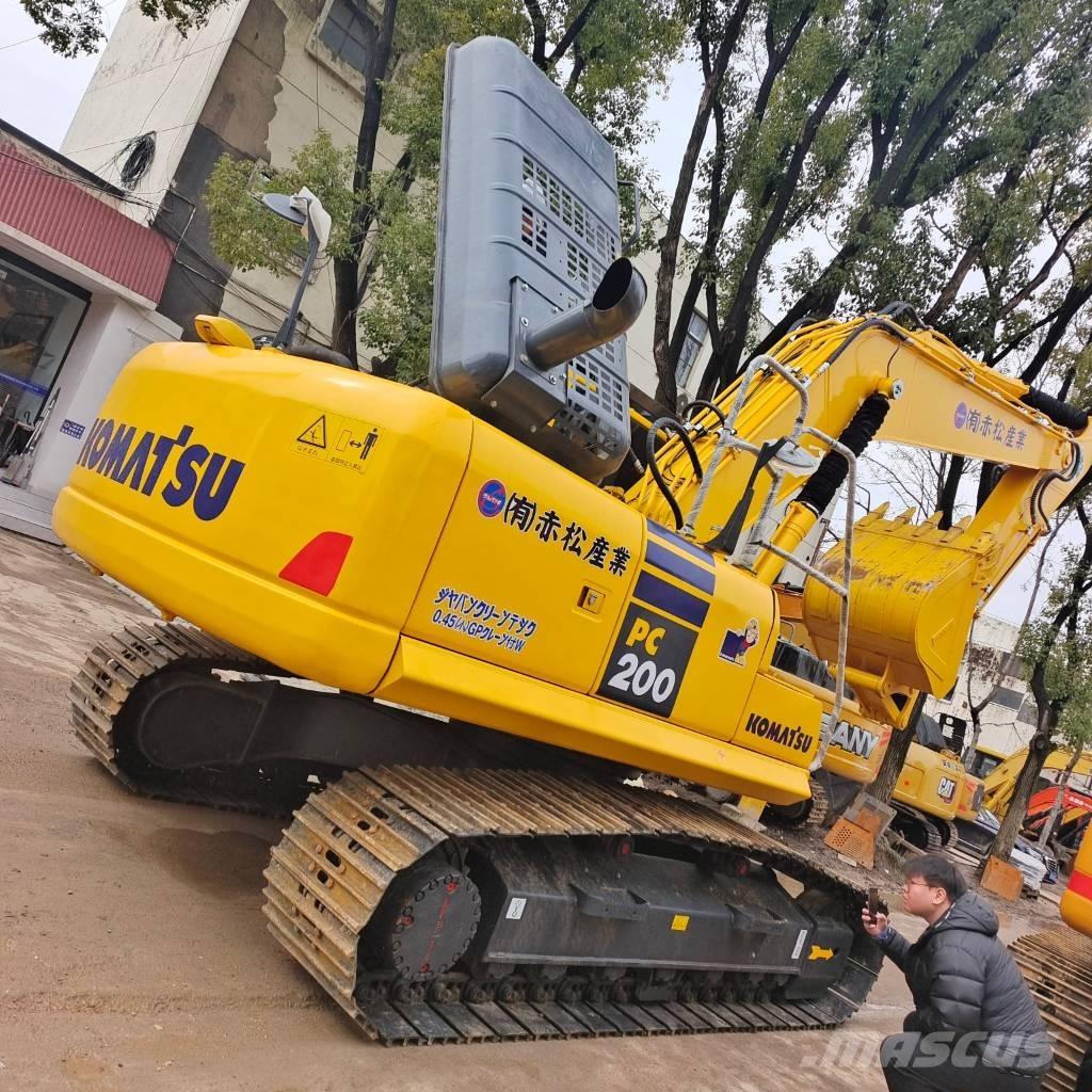 Komatsu PC 200 LC Beltegraver