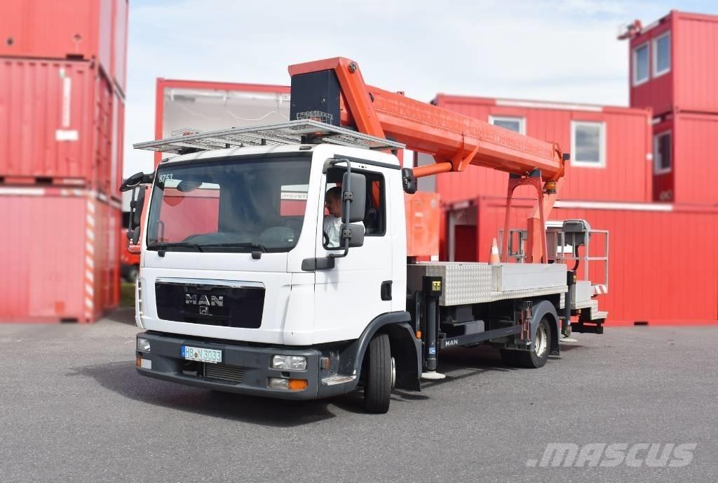 Ruthmann T 330 Bilmontert lift