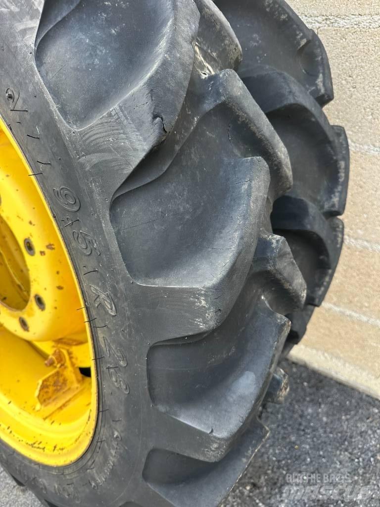 Alliance 230/95R28 Dekk, hjul og felger