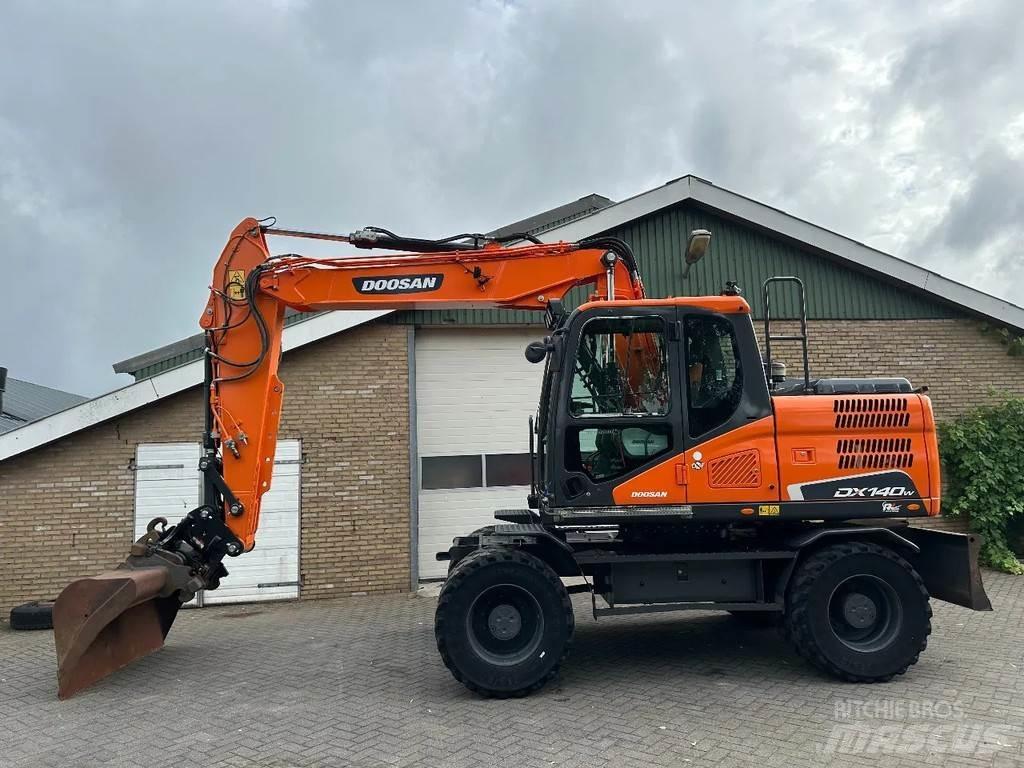 Doosan DX140W-5 Hjulgravere