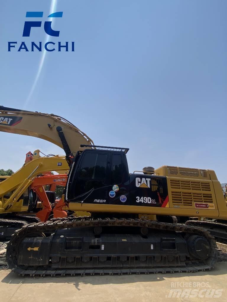 CAT 349 D 2L Beltegraver
