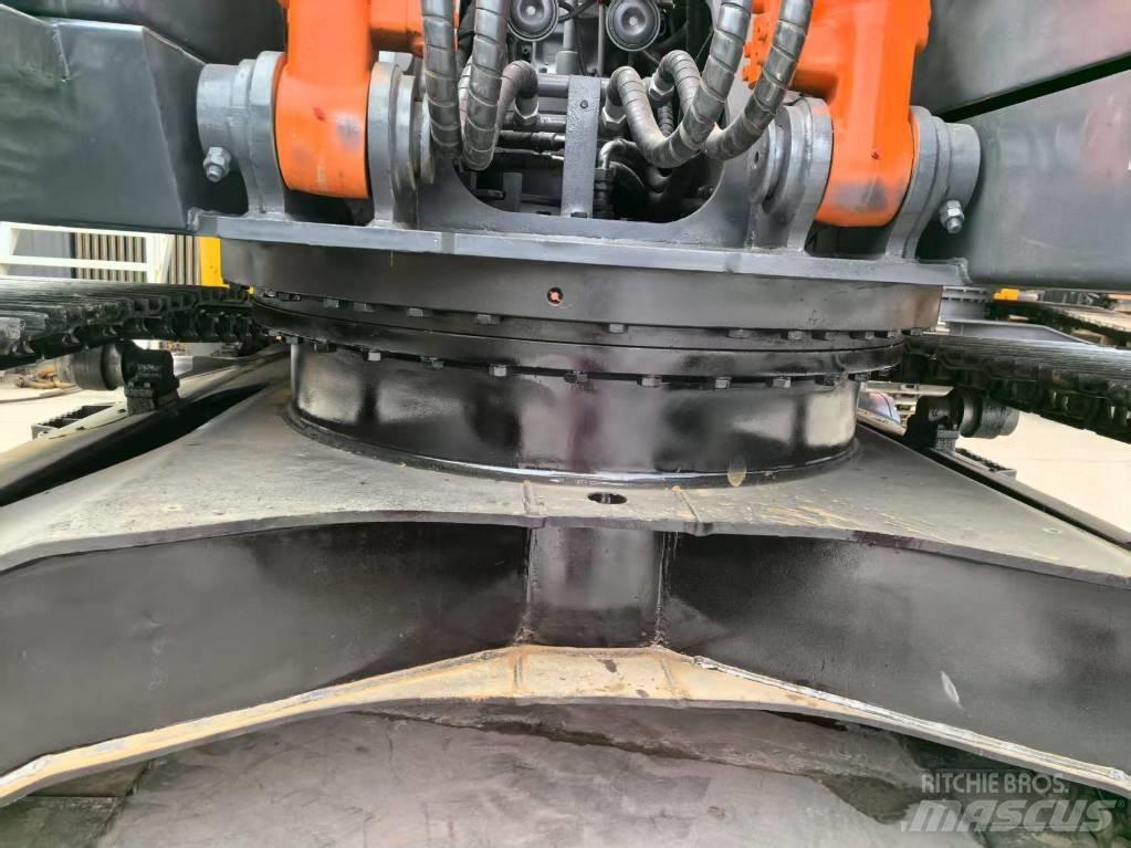 Hitachi ZX 200-3 G Beltegraver