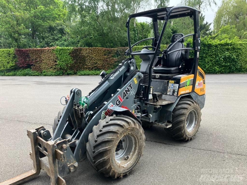 GiANT G2200E Kompaktlastere