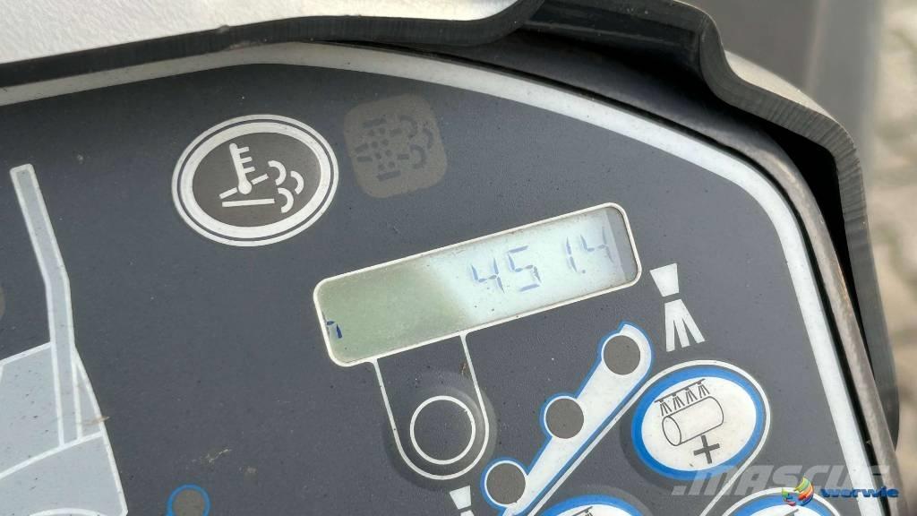 Hamm HD 14i VV Tandem Valser