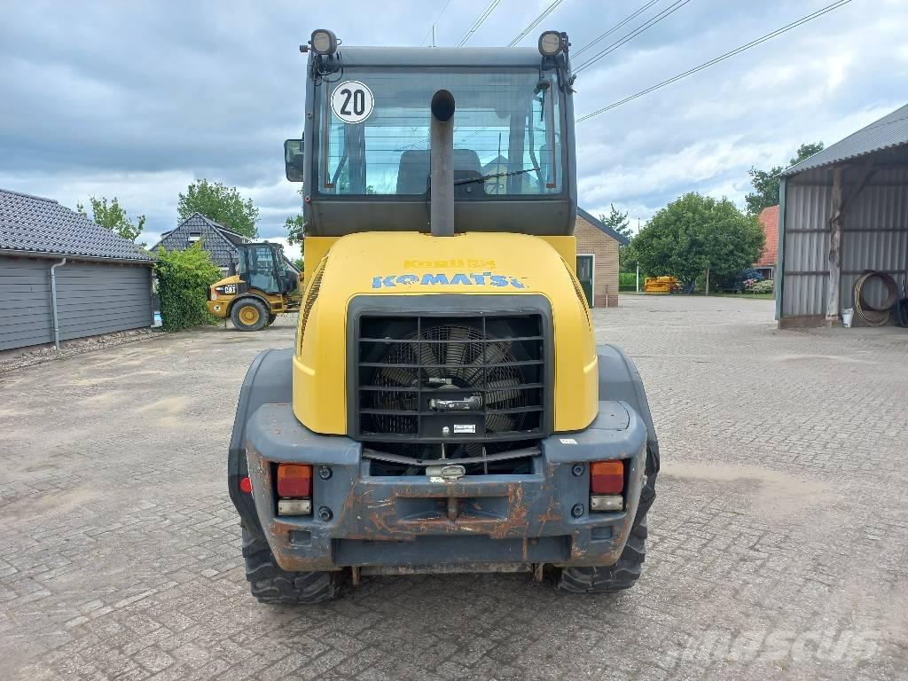 Komatsu WA 80-6 Hjullastere