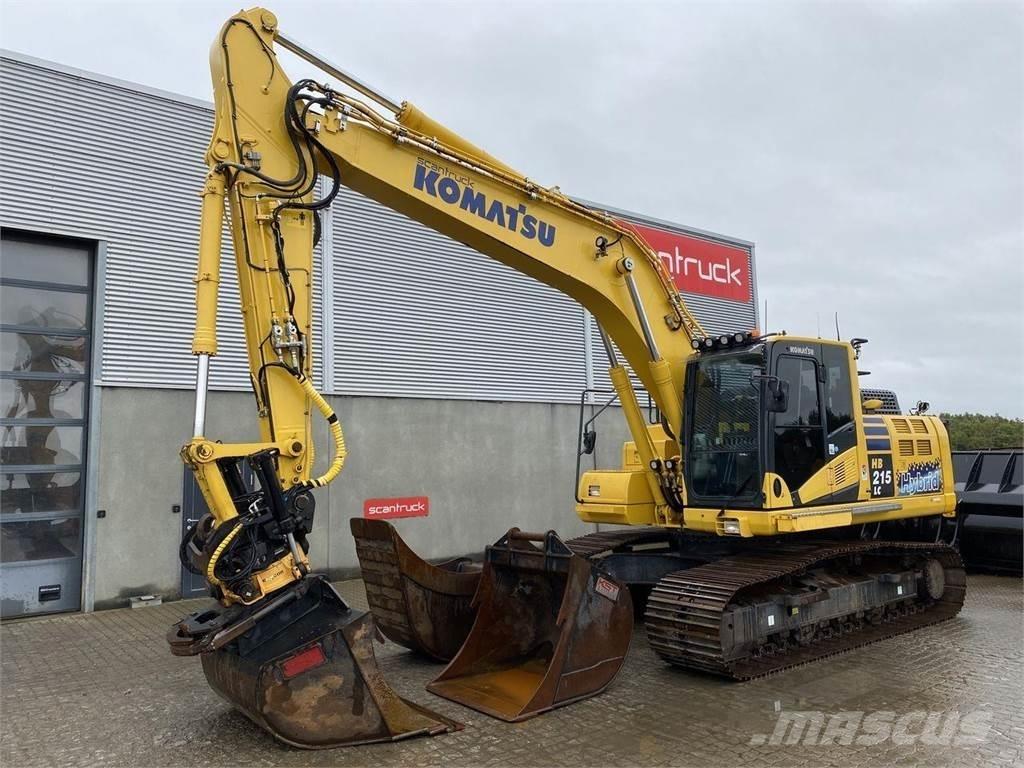Komatsu HB215LC-3 Beltegraver