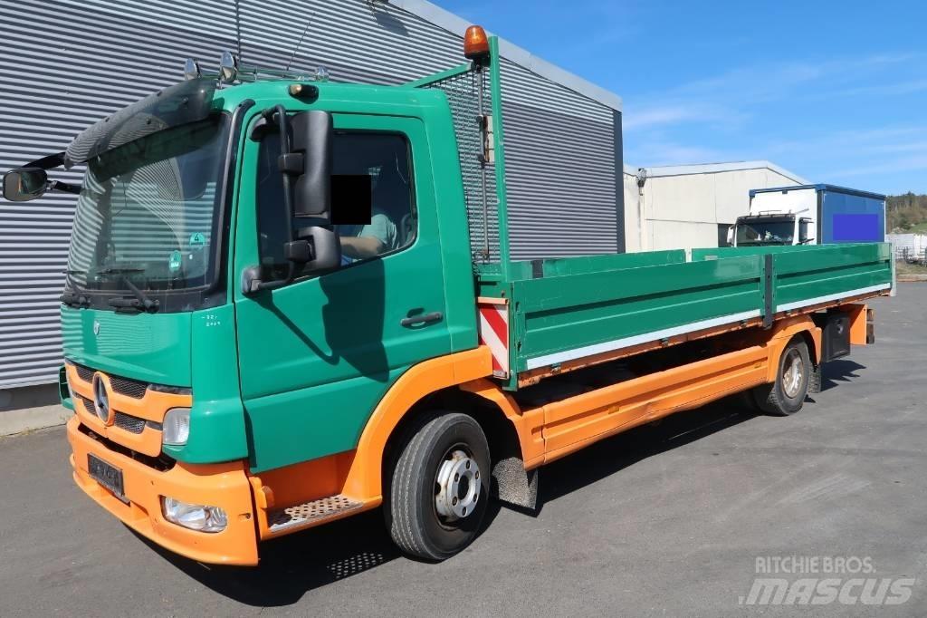 Mercedes-Benz 822 L Pickup/planbiler