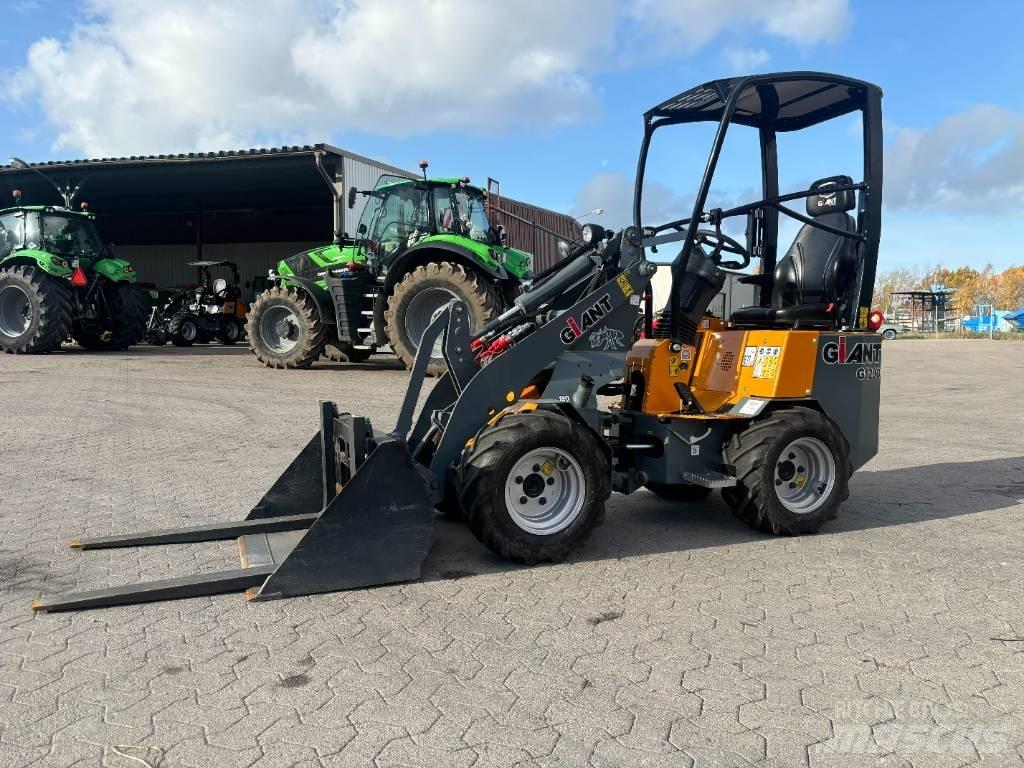GiANT G 1200 Kompaktlastere