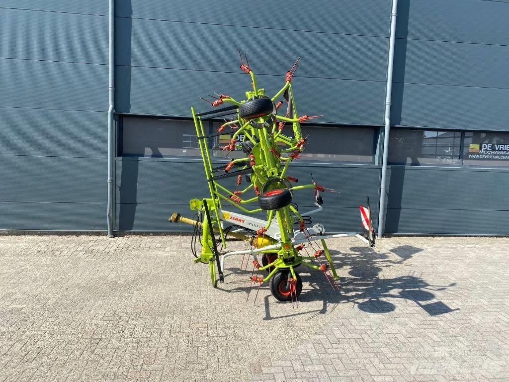 CLAAS Volto 900 Raker og høyvendere