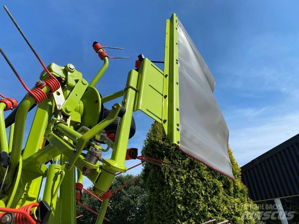 CLAAS Volto 900 Raker og høyvendere