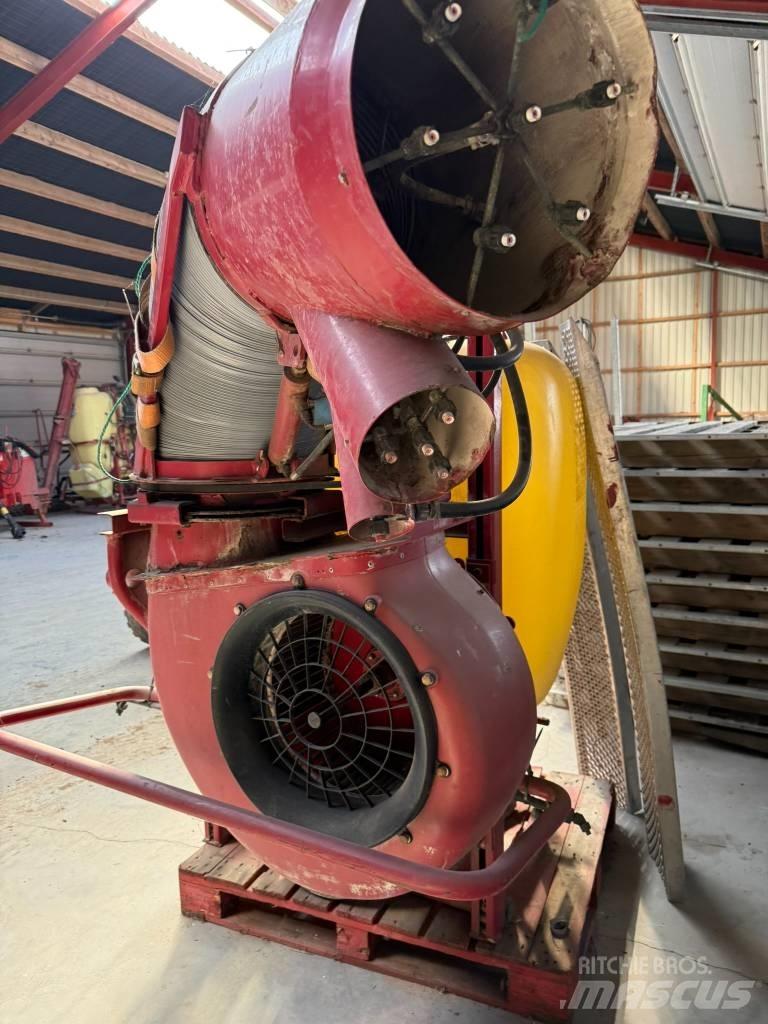 Hardi 600 SVCO 3-punktmonterte Sprøyter