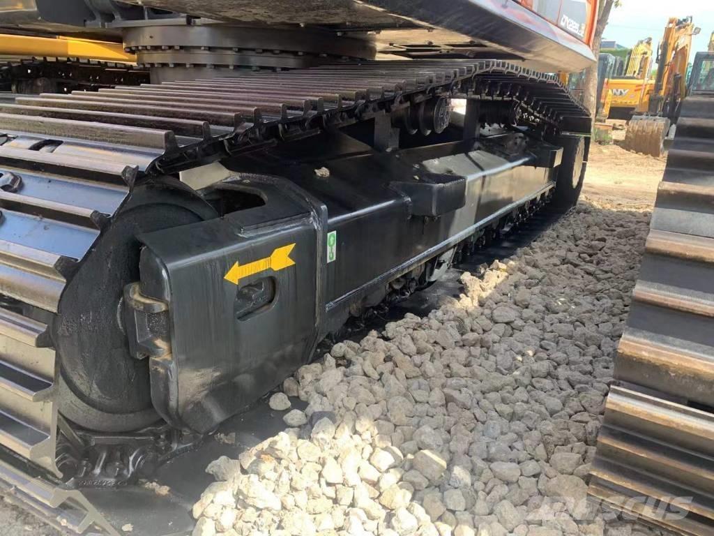 Doosan DX 225 Beltegraver