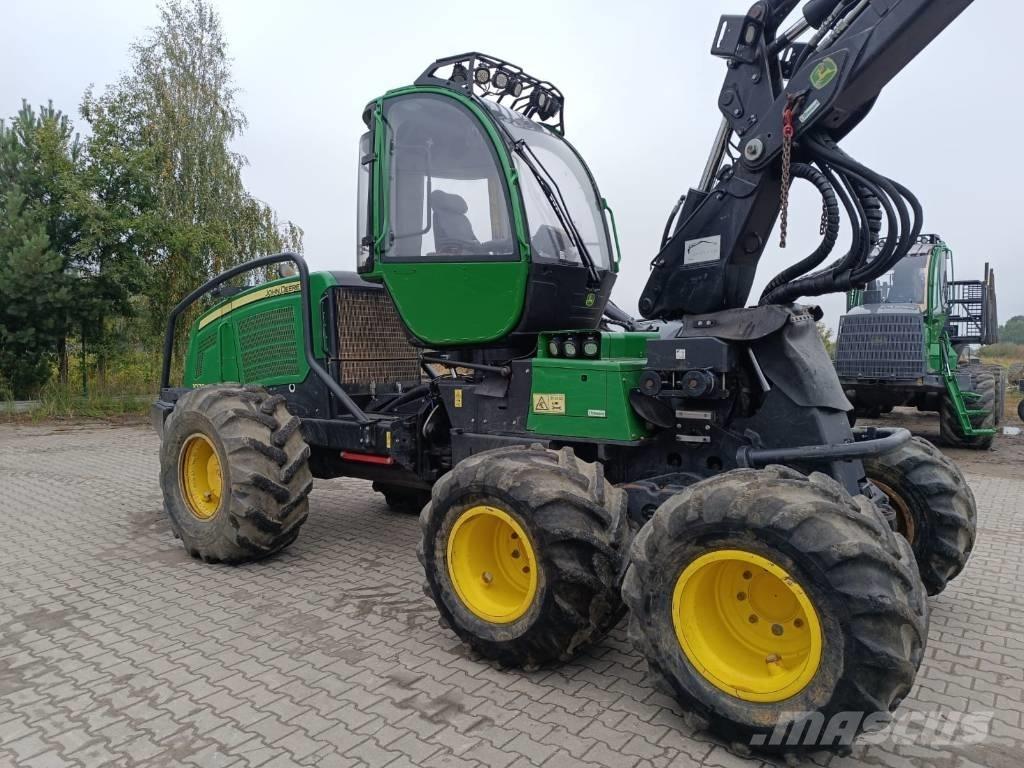 John Deere 1070 E Hogstmaskiner