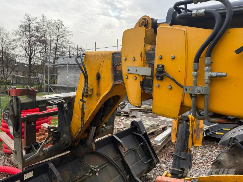 JCB 535-125 Hiviz Teleskoplastere