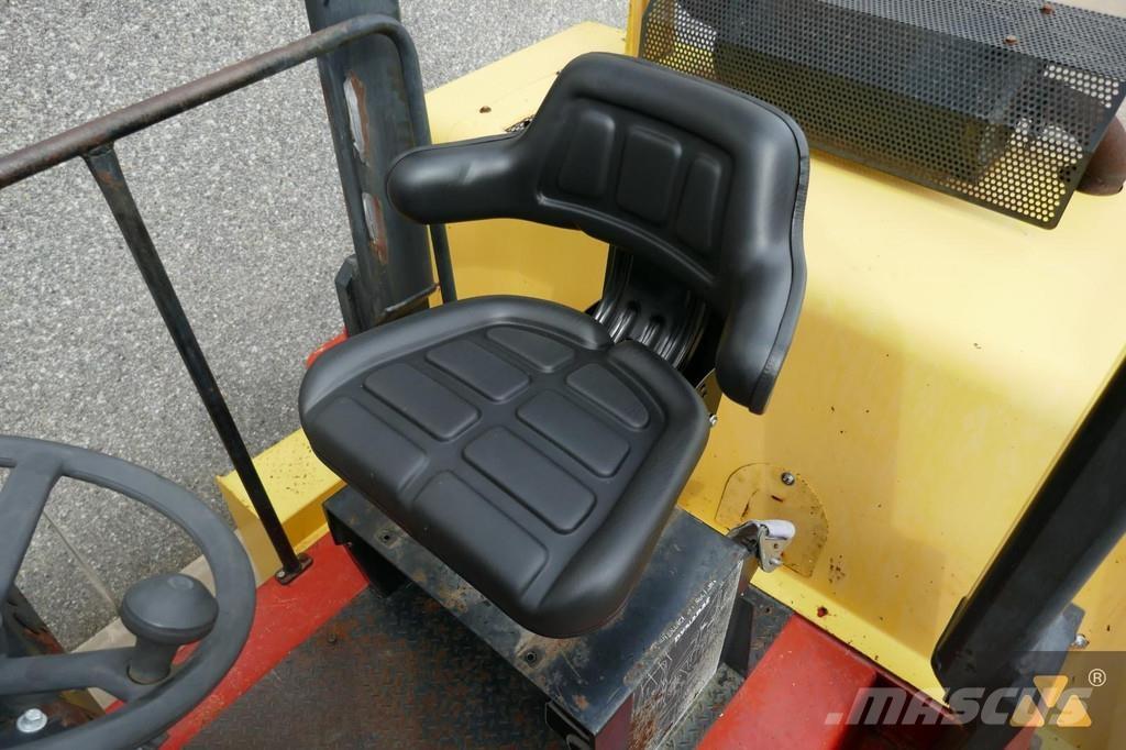 Dynapac CP142 Gummihjulsvalser