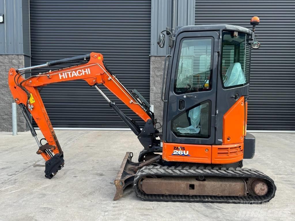 Hitachi ZX 26 U-6 cr Minigravere <7t