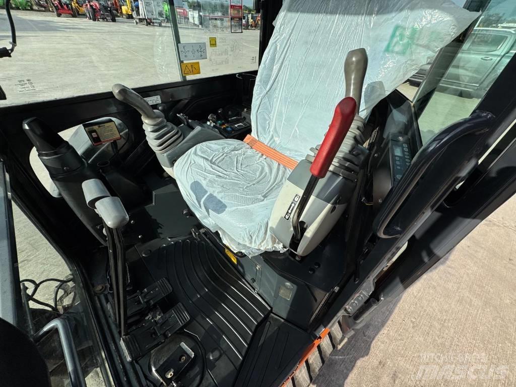 Hitachi ZX 26 U-6 cr Minigravere <7t