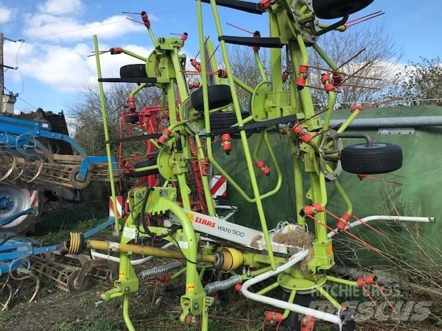 CLAAS Volto 900 Raker og høyvendere