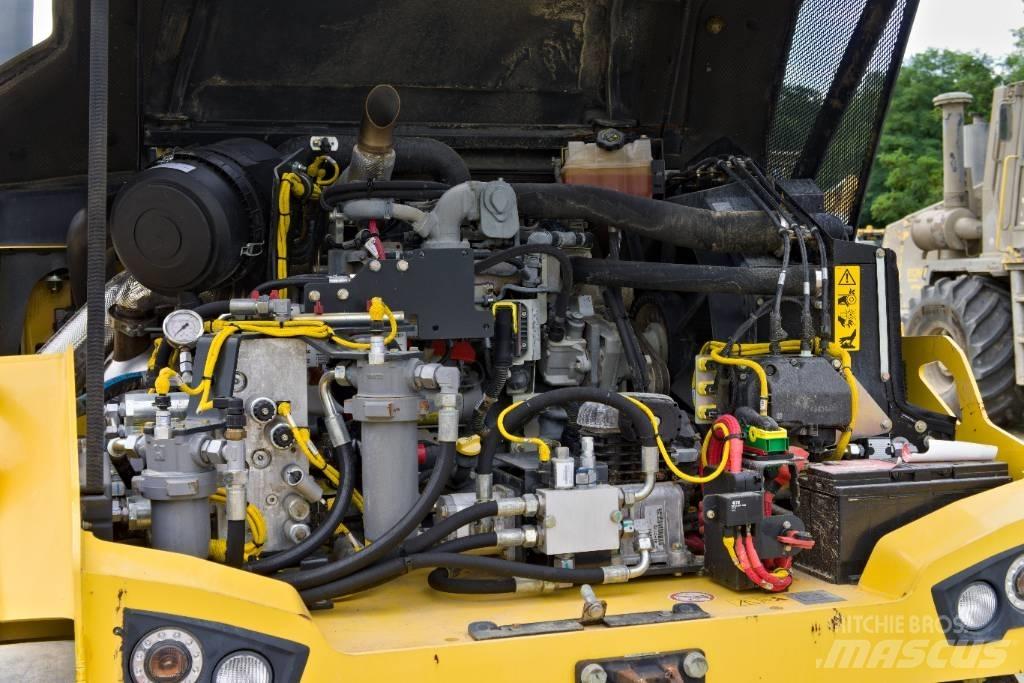 Bomag BW 28 RH Gummihjulsvalser