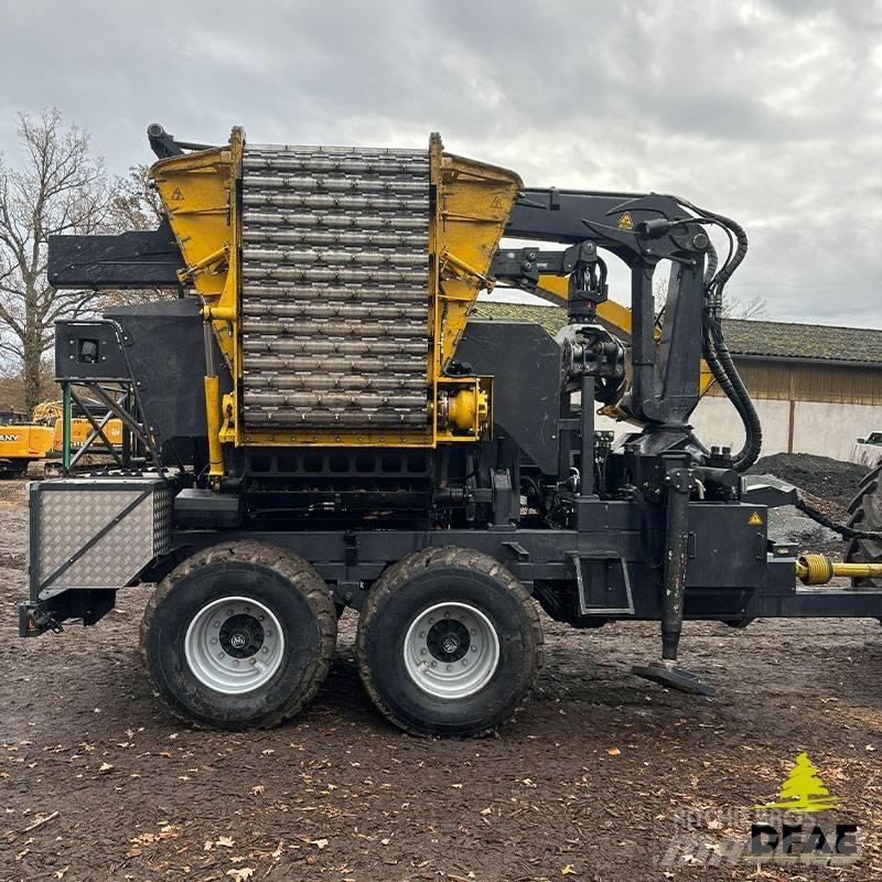  Wüst SMC-812 Fliskuttere
