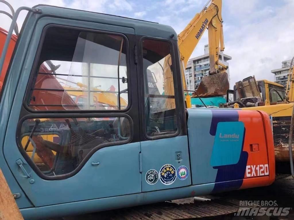 Hitachi EX 120-3 Beltegraver