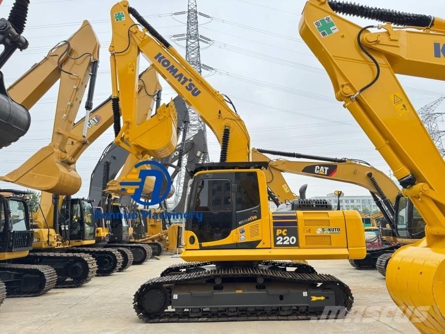Komatsu PC 220-8 Beltegraver