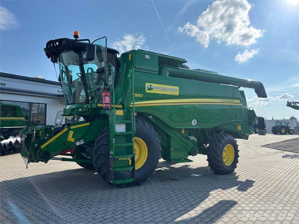 John Deere T550 Skurtreskere