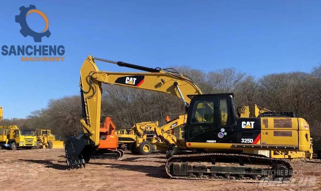 CAT 325 D Beltegraver