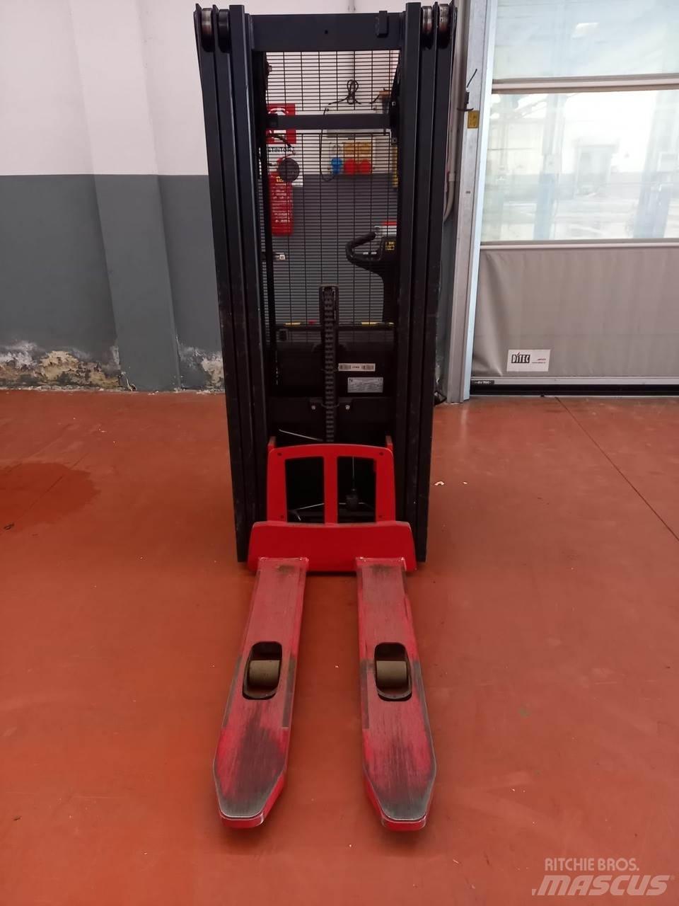 Hyster S1.2 Ledestablere