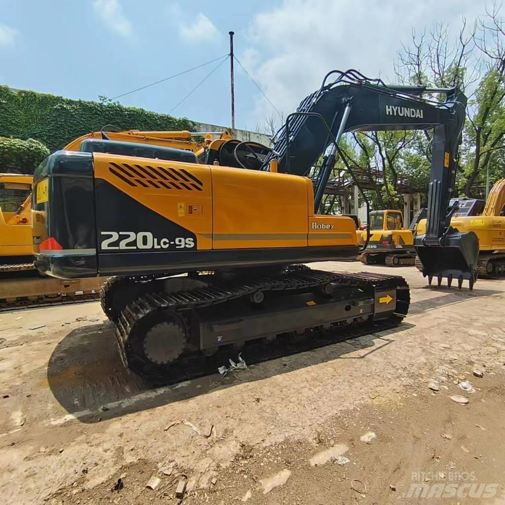 Hyundai 220-9s Beltegraver