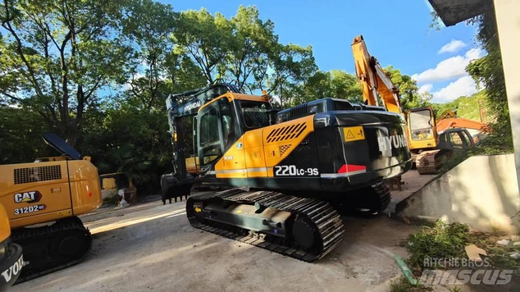 Hyundai 220-9s Beltegraver