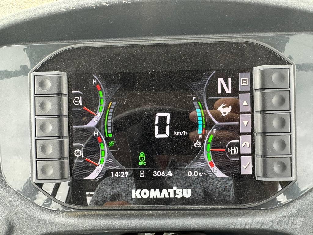 Komatsu WA 100 Hjullastere