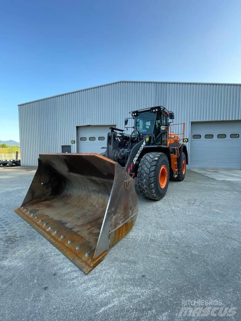 Doosan DL 320-7 Hjullastere