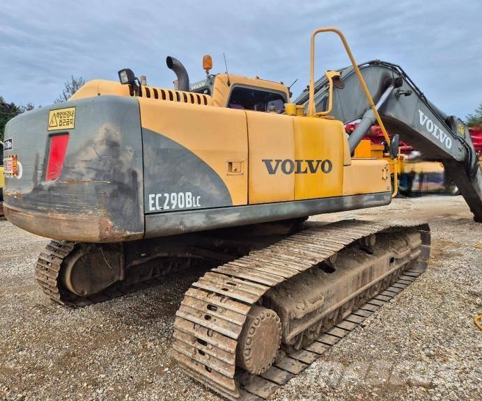 Volvo EC 290 B LC Beltegraver