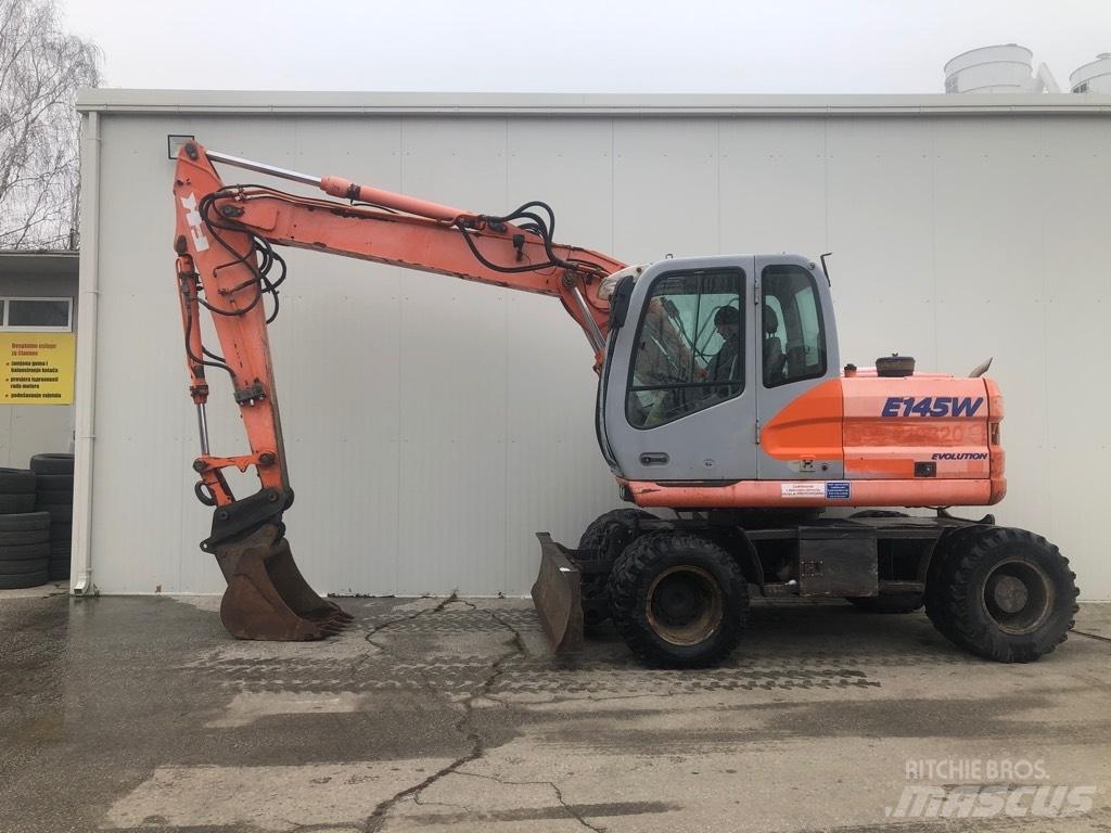Fiat-Kobelco E 145 W Hjulgravere