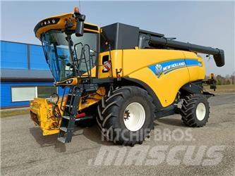New Holland CX 8.85 Skurtreskere