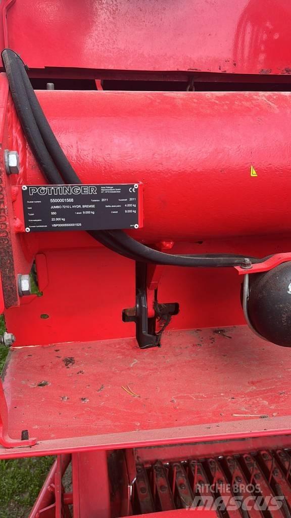 Pöttinger Jumbo 7210 Selvlastende vogner